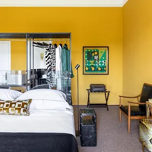 Hotel 4f Boutique