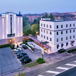 Otel Gardenia ***