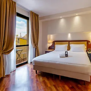 Otel Pitti Palace Al Ponte Vecchio, Floransa