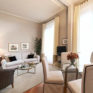 Palazzo Alfani - Residenza D'epoca Apartahotel