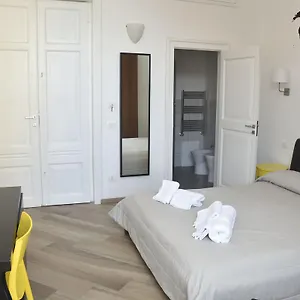 Alta Marea , Porto Empedocle Italia